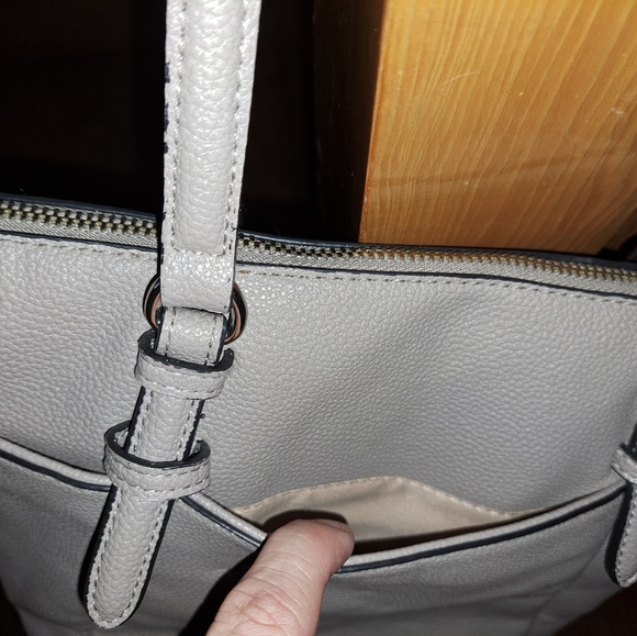 Dana Buchman (Cream) Faux Leather Shoulder Bag - Picture 6 of 9